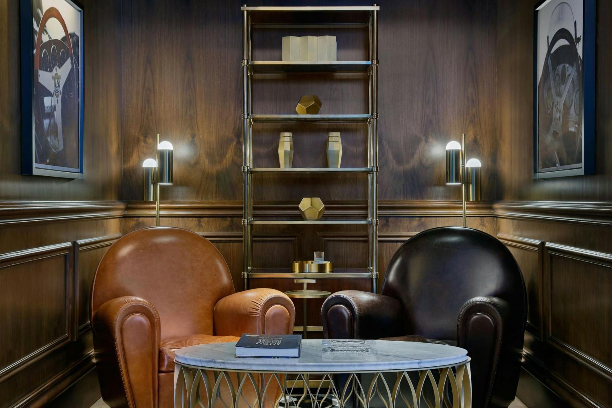 Hotel The Ritz-Carlton, Amman Esterno foto The Library at The Ivy
