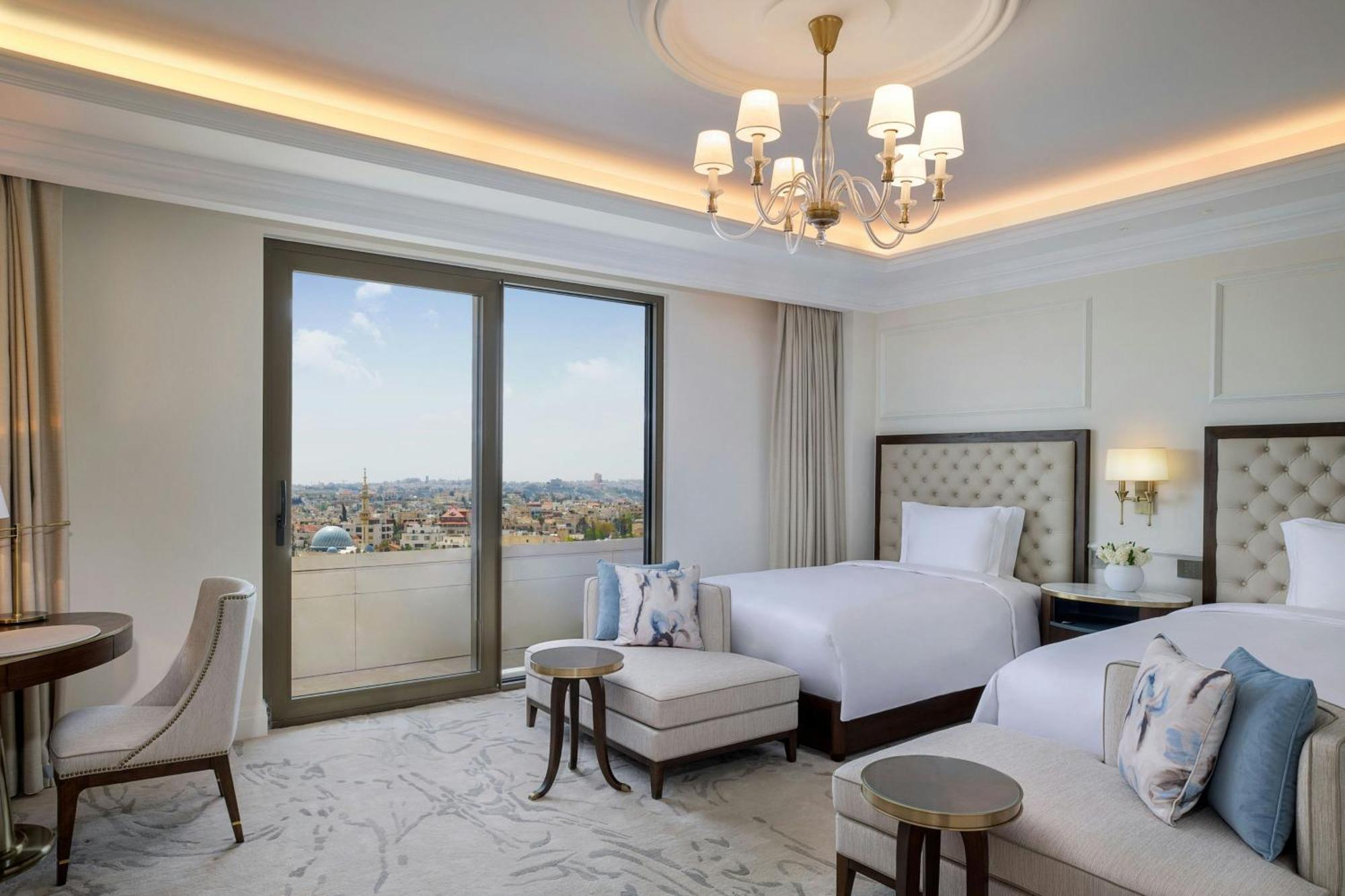 Hotel The Ritz-Carlton, Amman Esterno foto