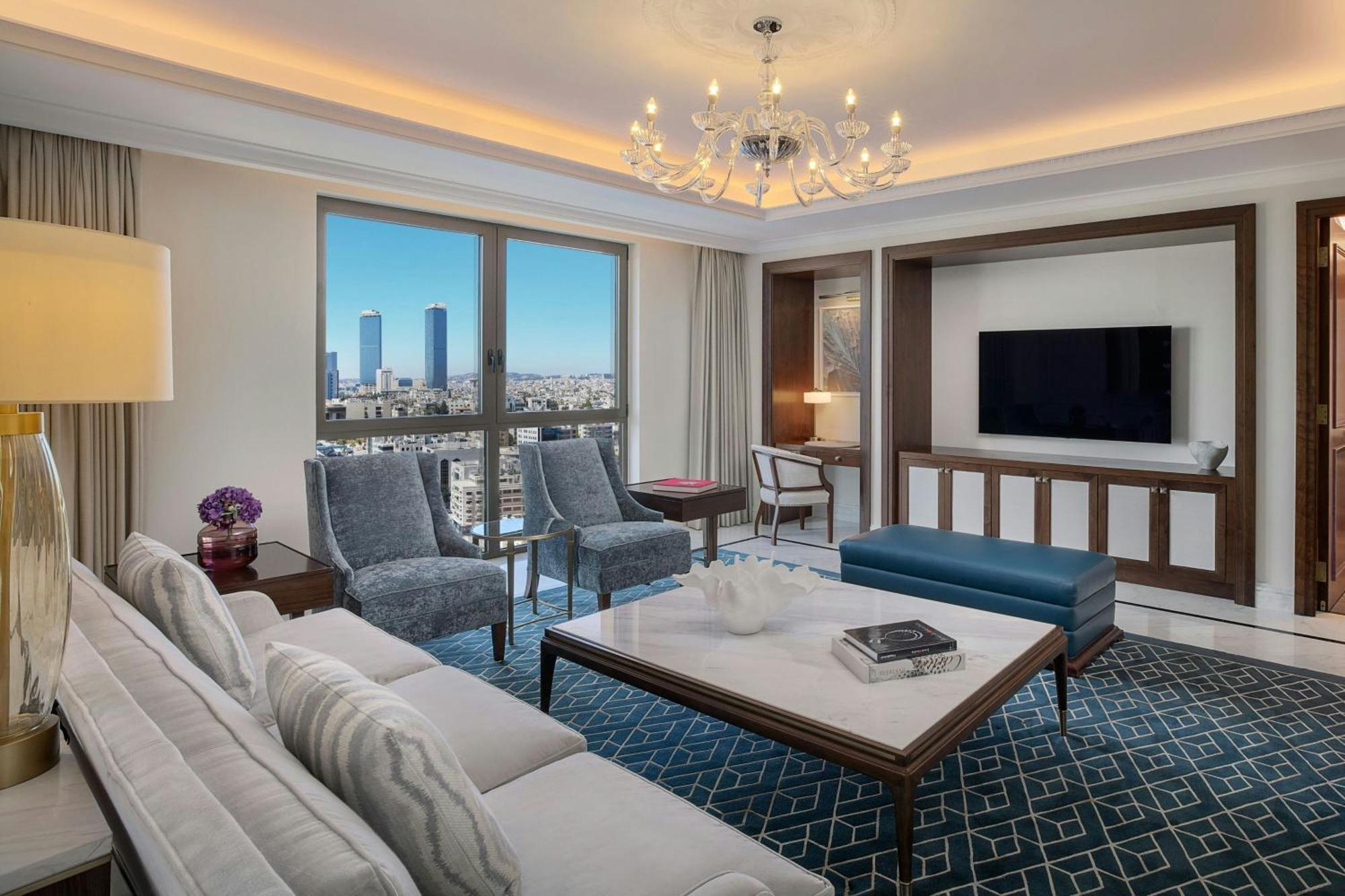 Hotel The Ritz-Carlton, Amman Esterno foto A suite at the hotel