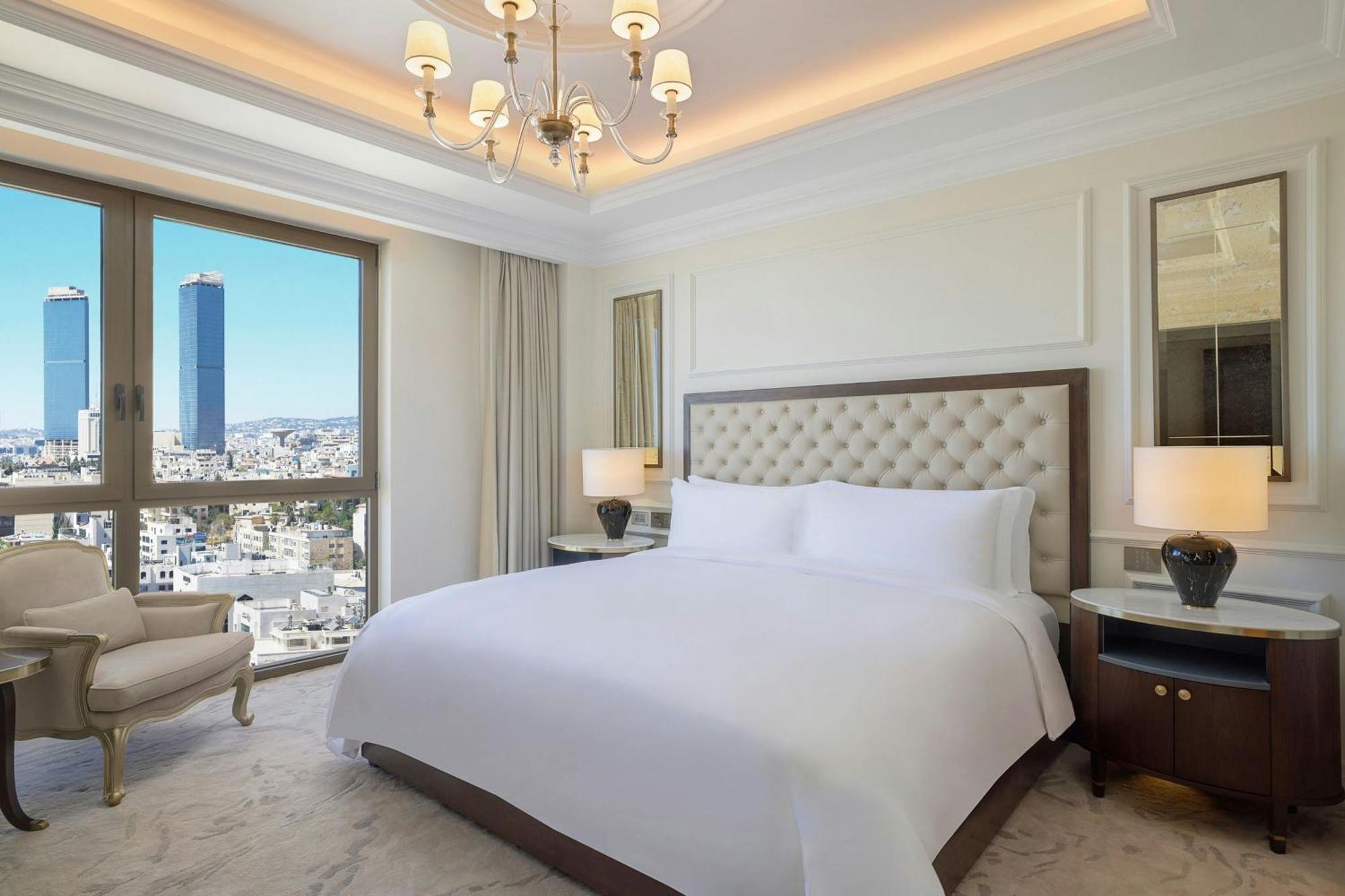 Hotel The Ritz-Carlton, Amman Esterno foto