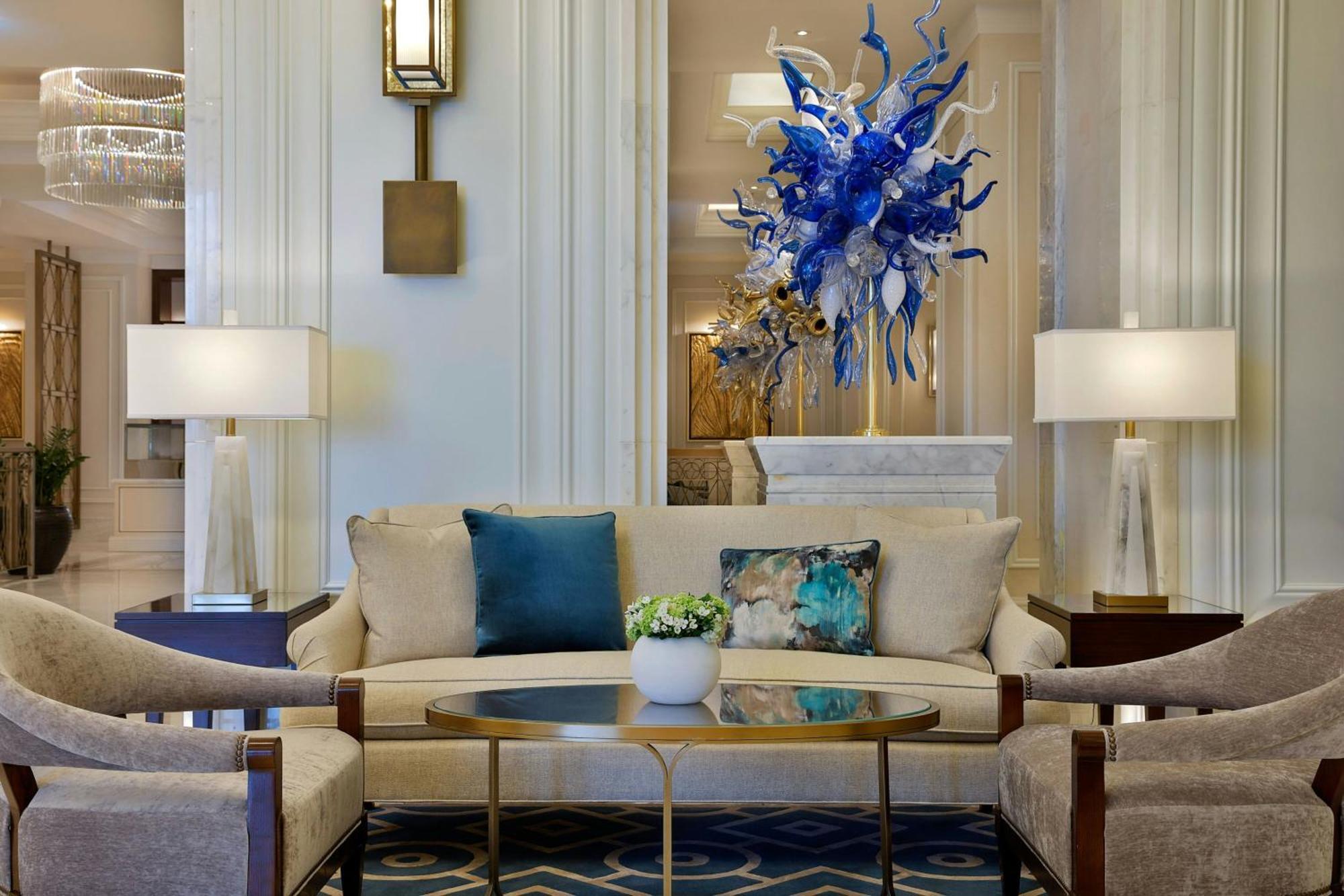 Hotel The Ritz-Carlton, Amman Esterno foto The lobby of the Four Seasons Hotel